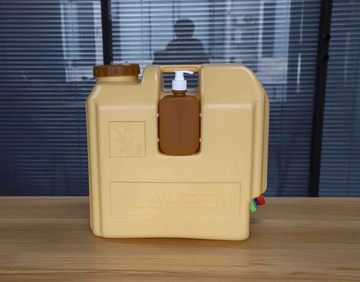 Versatile 20L Plastic Jerrycan HDPE 5 Gallon Water Bucket With Tap